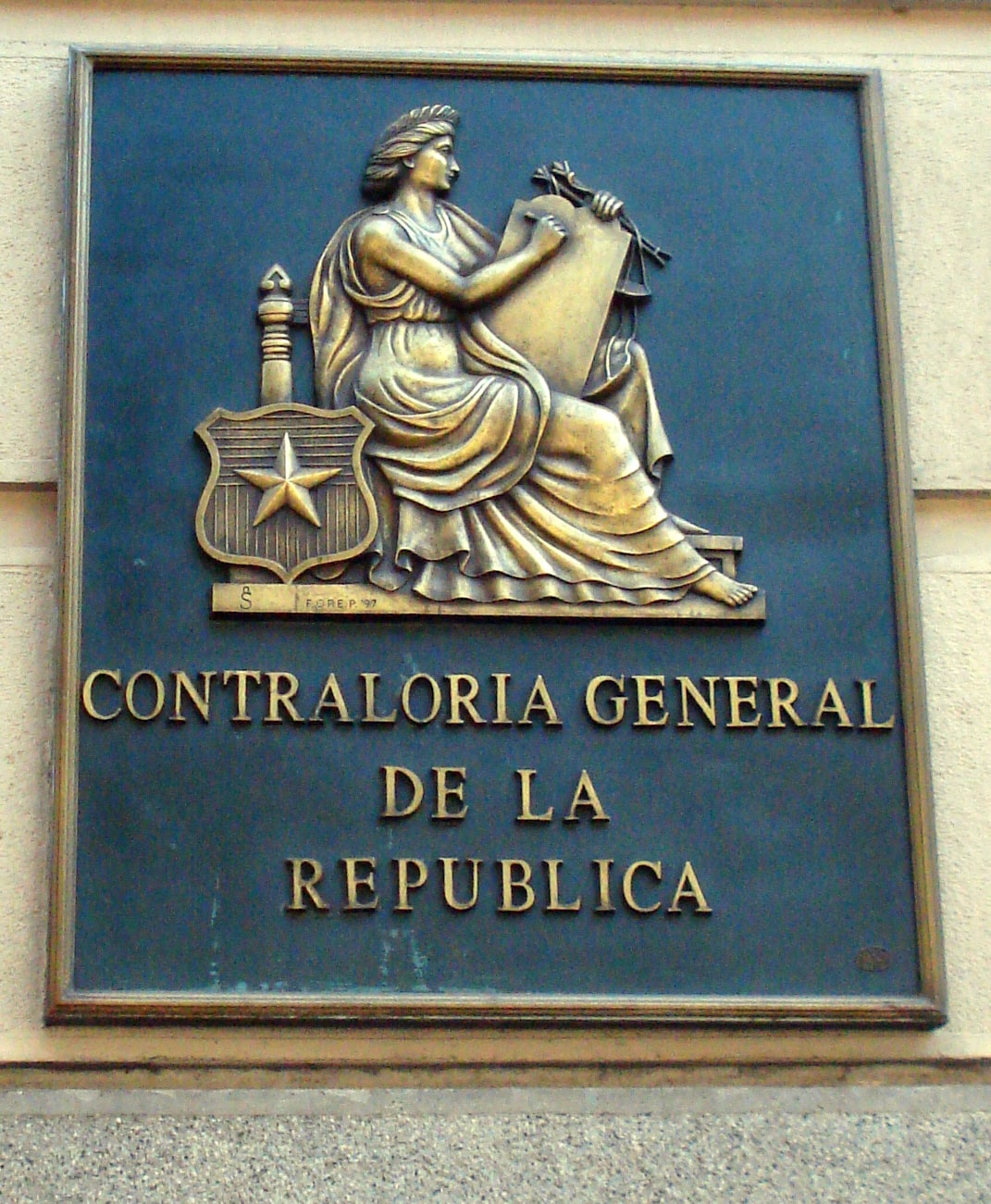 CGR se abstiene a emitir pronunciamiento respecto de eventual infracción a Ley sobre Votaciones Populares y Escrutinios, ocurrida con ocasión de una cadena nacional del Presidente Piñera.