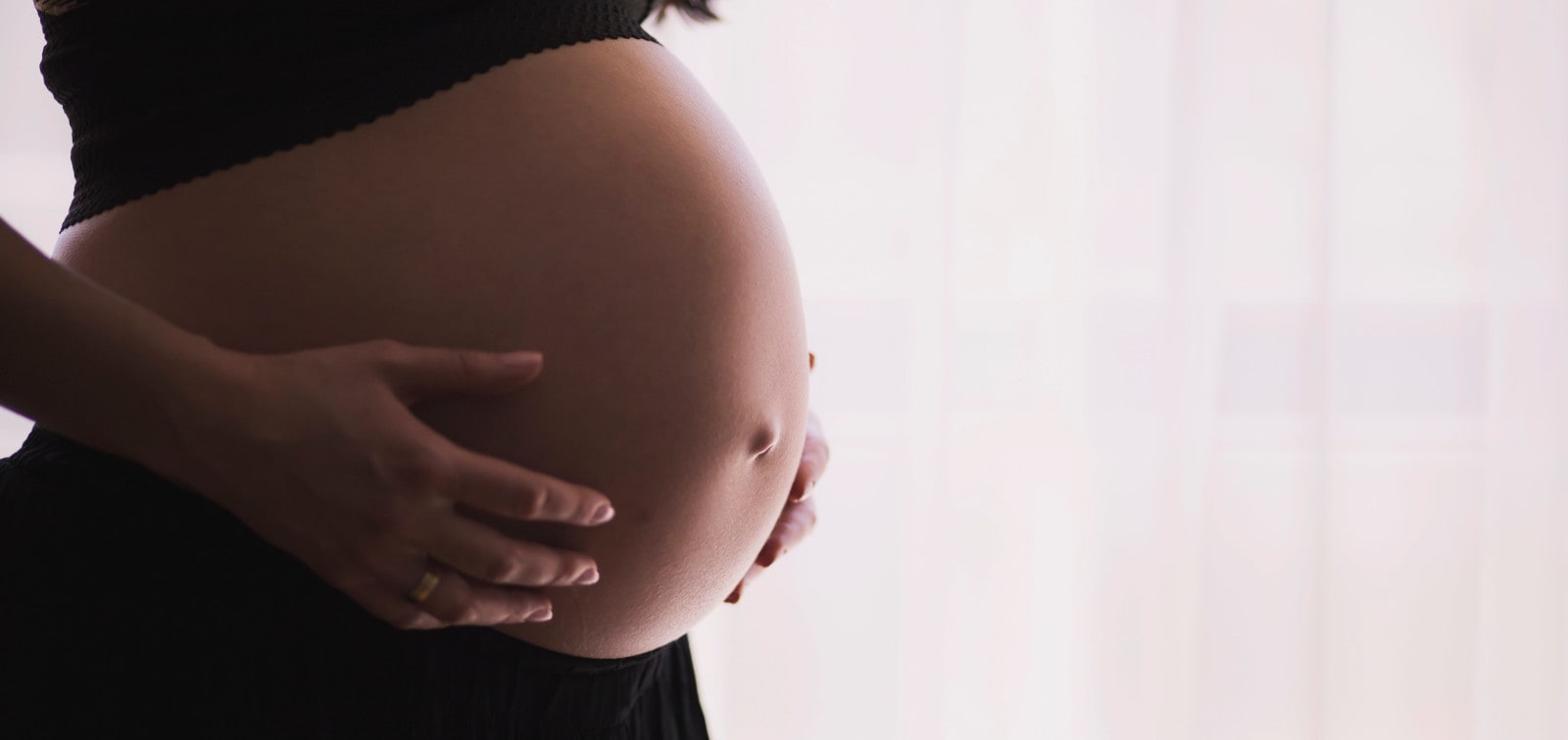 Proyecto de ley crea un fondo para el acompañamiento integral de las mujeres con embarazo vulnerable.