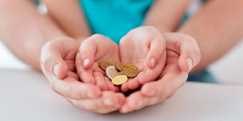TS de España determinó que el no pago de pensiones alimenticias es una forma de “violencia económica”.