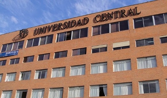 Recurso de apelación en contra de resolución de la Comisión Nacional de Acreditación que otorgó 4 años de acreditación a una Universidad, debe ser conocido por el Consejo Nacional de Educación, resuelve la Corte Suprema.