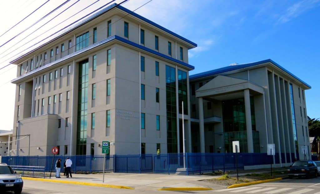 El tiempo que el amparado permaneció sujeto a la medida cautelar de prisión preventiva, puede ser abonado a la medida de seguridad impuesta por el tribunal.