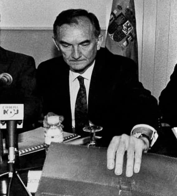 TC español resalta la valía profesional, jurídica y humana de ex presidente de dicho Tribunal, en el 25 aniversario de su asesinato por la banda terrorista ETA.
