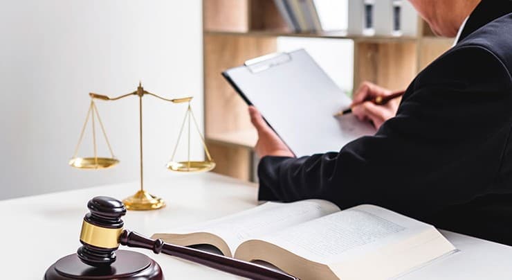 Juzgado de Garantía debe cumplir con la obligación legal de escriturar íntegramente la sentencia condenatoria, resuelve la Corte Suprema.