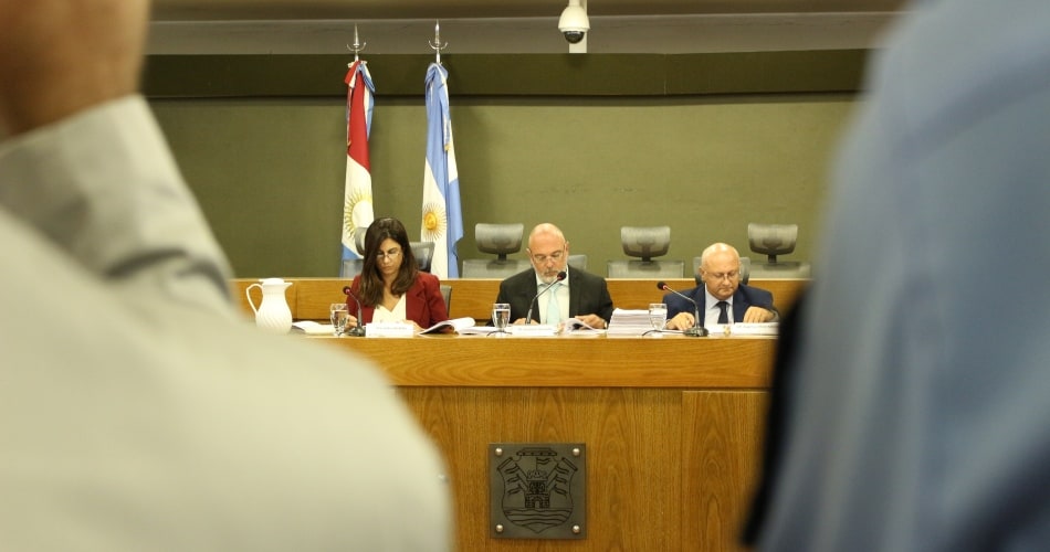 Tribunal argentino condena a maestra de jardín infantil que grababa a sus alumnos en situaciones vejatorias.