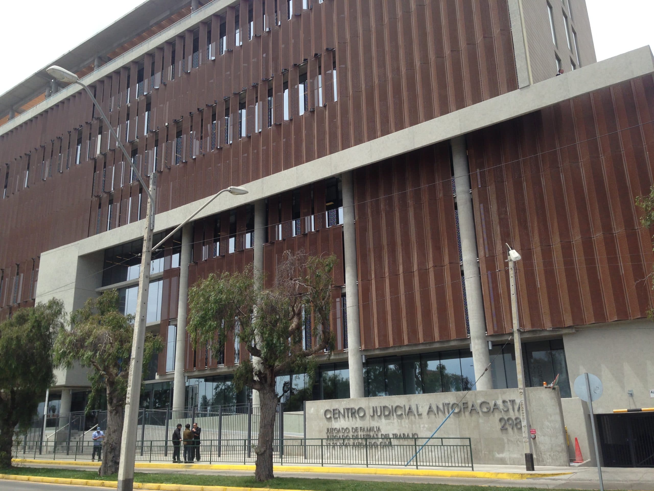 Juzgado de Letras del Trabajo de Antofagasta rechazó reclamación judicial deducida contra resolución que cursó multa por no pago de la semana corrida.