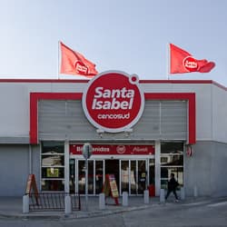 Juzgado de Letras del Trabajo de Santiago acogió demanda subsidiaria de despido indebido interpuesta por una cajera contra la cadena de supermercados Santa Isabel.