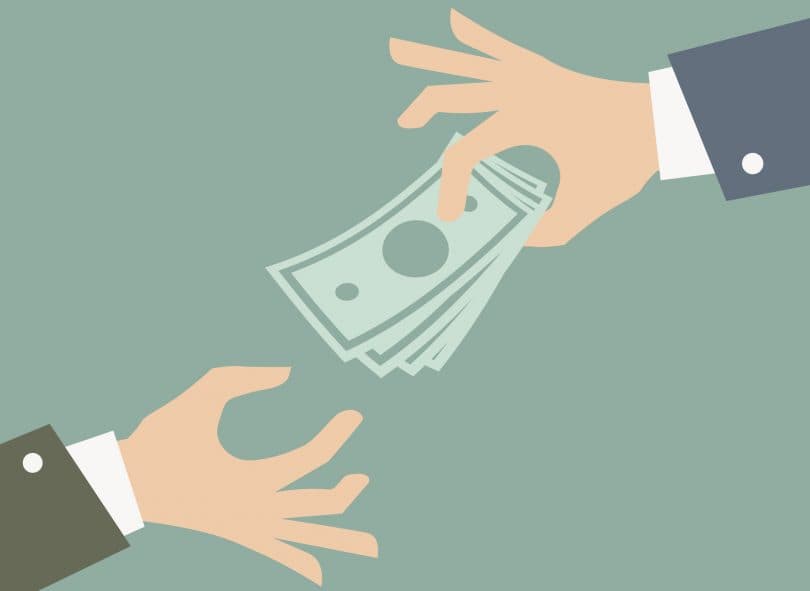 Corporación Municipal de Ancud debe pagar remuneración y cotizaciones previsionales adeudadas a docente.