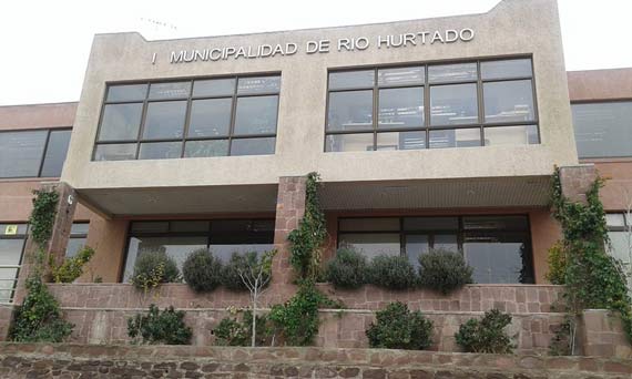 Corte de la Serena desestimó impugnación deducida contra sentencia que rechazó acción de tutela laboral intentada contra la Municipalidad de Río Hurtado.