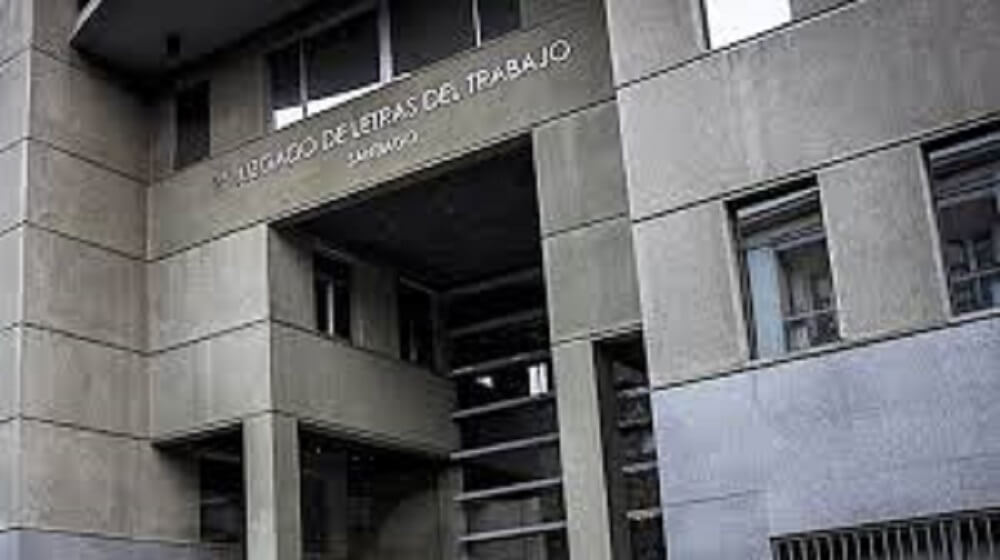 Juzgado Laboral acoge denuncia por prácticas antisindicales contra empresa manufacturera por extender pago de bono a trabajadores no afiliados al sindicato que lo pactó y en cantidades superiores.