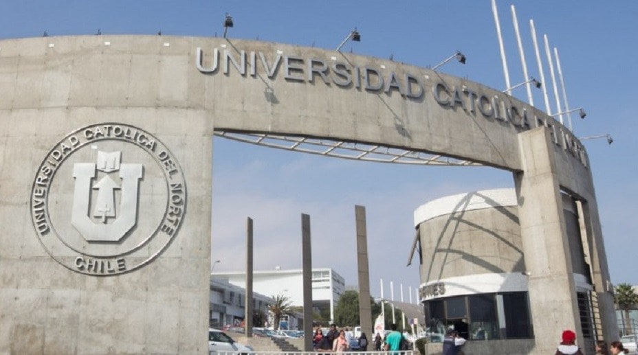 Juzgado de Letras del Trabajo de Antofagasta ordena a universidad indemnizar a docentes despedidos por apoyar movilizaciones estudiantiles.