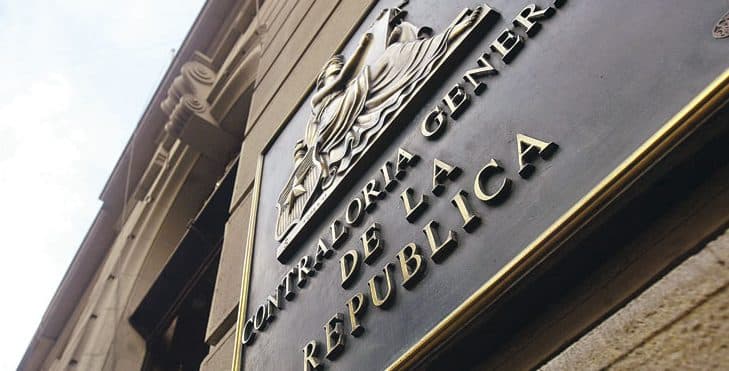Profesionales funcionarios deben desarrollar labores preferentemente relacionadas con la especialidad adquirida, durante el período de desempeño obligatorio.