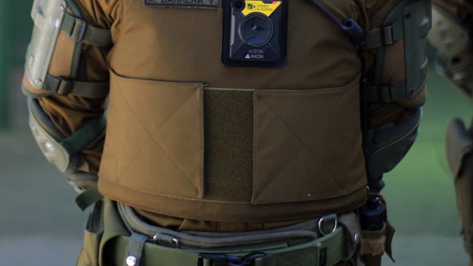 Carabineros solicita se declare inaplicable norma en causa en la que el Consejo para la Transparencia le obliga hacer entrega del registro de cámaras corporales de detenciones en el contexto del estallido social.