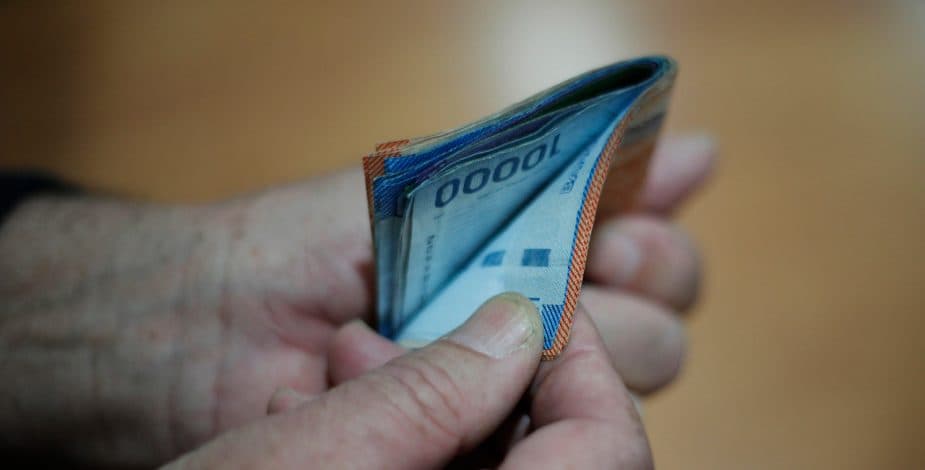TC declaró admisible inaplicabilidad que impugna Disposición Transitoria de la Constitución que permite anticipo de rentas vitalicias que es objetada por Compañía de Seguros.