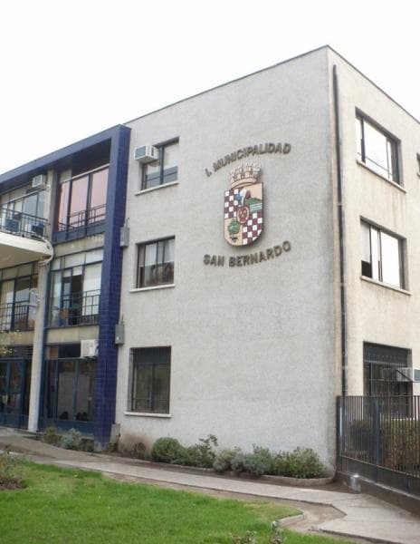 Cese del contrato a honorarios de Kinesiólogo por parte de la Municipalidad de San Bernardo, obedeció a una discriminación por motivos políticos.