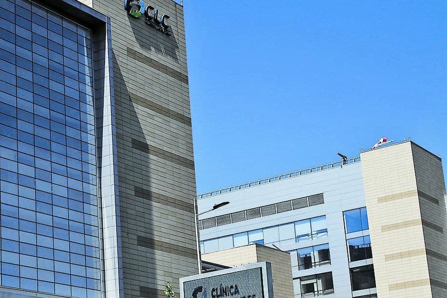 Juzgado de Letras del Trabajo de Santiago acoge demanda por despido discriminatorio de 36 trabajadores de clínica privada.