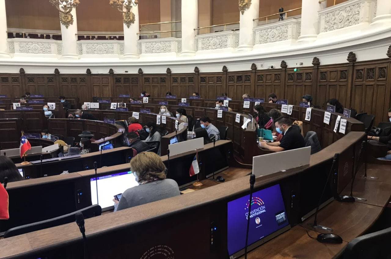 Pleno de la Convención finaliza debates sobre reglamento y anuncia lo que viene.