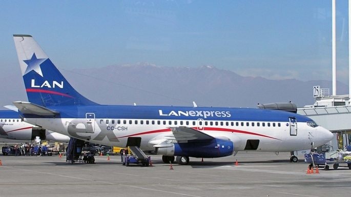 Juzgado de Letras del Trabajo de Santiago acoge demanda de técnico aeronáutico por despido discriminatorio.