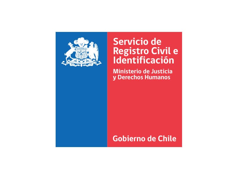 CS acoge recurso de protección contra Registro Civil, que negó solicitud de posesión efectiva por no acreditarse reconocimiento de maternidad del peticionario conforme a la ley vigente a la inscripción de nacimiento.