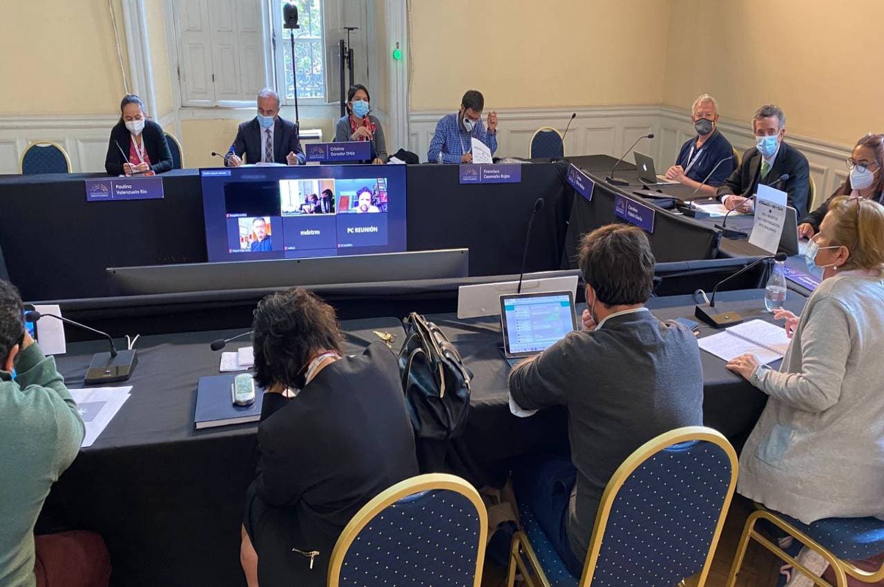 Convención: Derechos digitales y protección alimentaria entre los temas abordados por las comisiones.