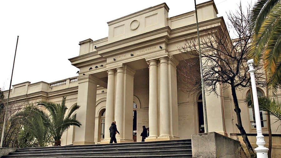 CS condenó a servicio de salud a pagar una indemnización total de $ 40.000.000 por falta de servicio del Hospital Salvador en una transfusión de sangre lo que derivó en que la paciente se infectara con hepatitis tipo B.