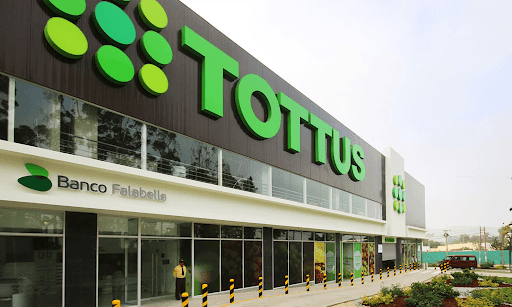 Corte Suprema mantiene fallo que acogió tutela laboral de trabajador de supermercado.