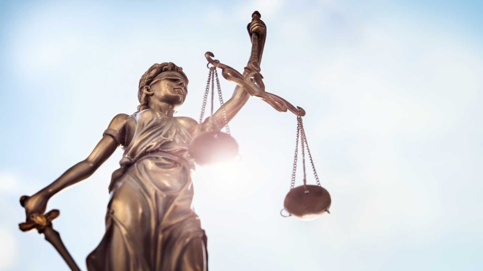 No se vulnera principio de congruencia si se acusa por robo con violencia y condena por robo con intimidación