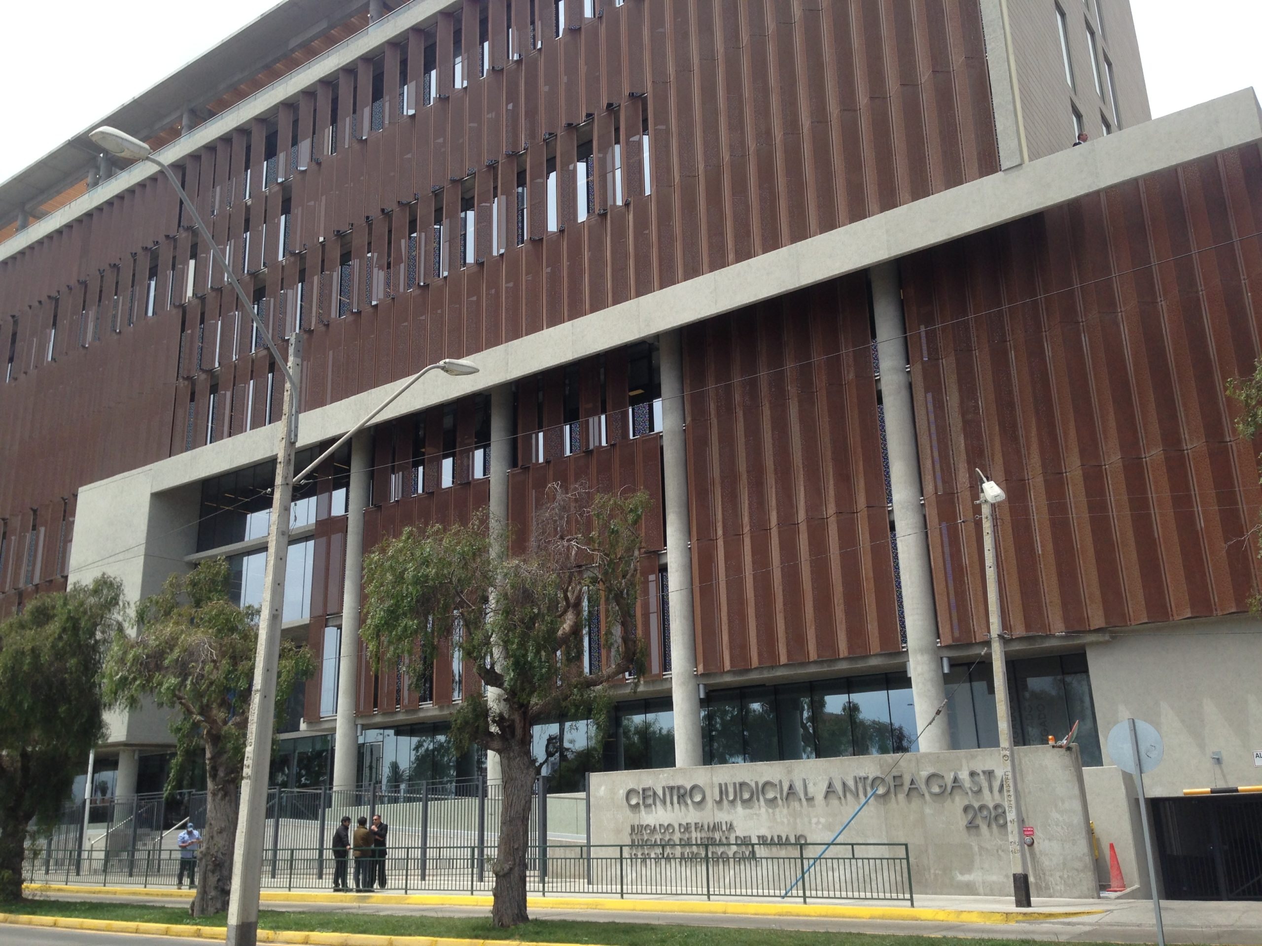 Juzgado Laboral de Antofagasta condena a Consulado de Argentina por vulnerar integridad síquica y vida privada de empleada.