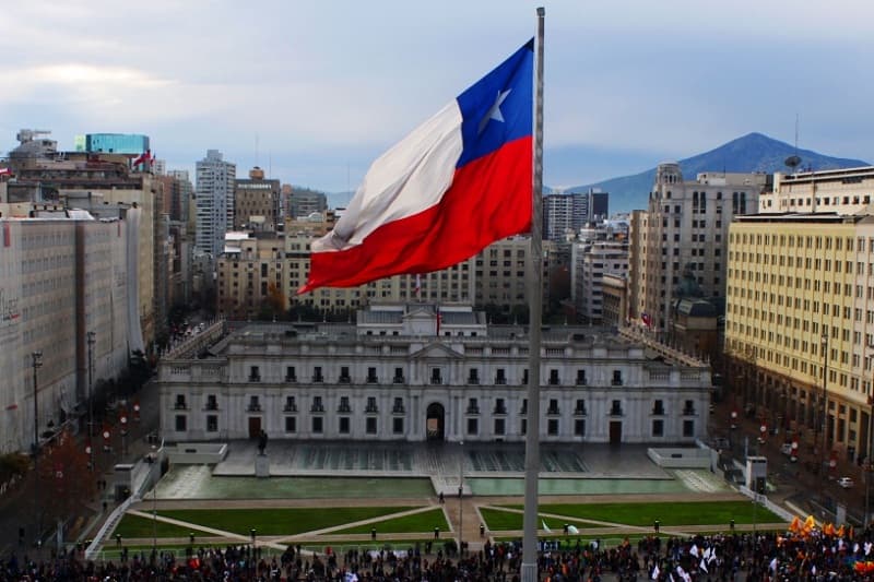 Los emblemas nacionales deben estar expresados en el texto de la nueva Constitución, proponen Convencionales Constituyentes.
