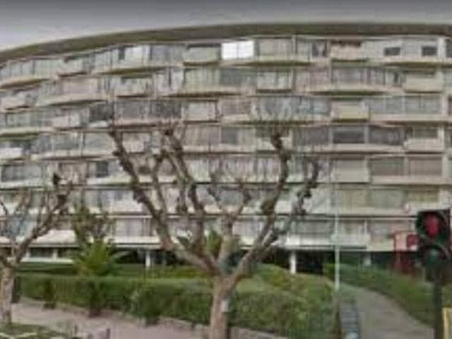 CS rechaza querella de amparo sobre derecho real de servidumbre de uso y aprovechamiento de bodegas de un edificio.