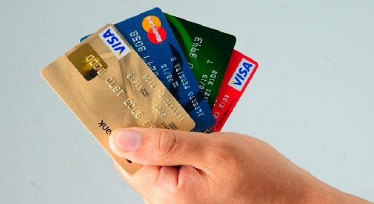 Entidad crediticia es responsable por transacciones erróneas o fraudes bancarios en base al deber de seguridad en el consumo.