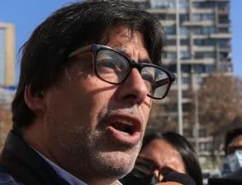 Rechazo de la solicitud de sobreseimiento definitivo del alcalde Daniel Jadue en el caso de Inmobiliaria Bellavista, se confirma por la Corte Suprema.