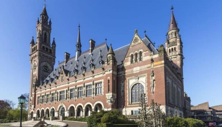 Escuela que obligó a estudiantes LGBTI a revelar su orientación sexual a sus padres en una reunión, no será procesada, resuelve el Tribunal de Apelación de La Haya.