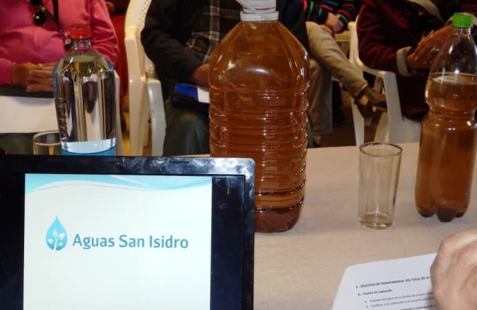 Superintendencia debe adoptar medidas de fiscalización y seguimiento para controlar minerales y componentes dañinos presentes en el agua que proveedor suministra en Pichidangui, ordena la Corte Suprema.