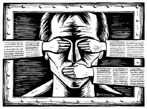Tribunal de Países Bajos condenó a hombre anti COVID-19 por amenazar e intimidar a periodistas y por difamar a la Policía Nacional.