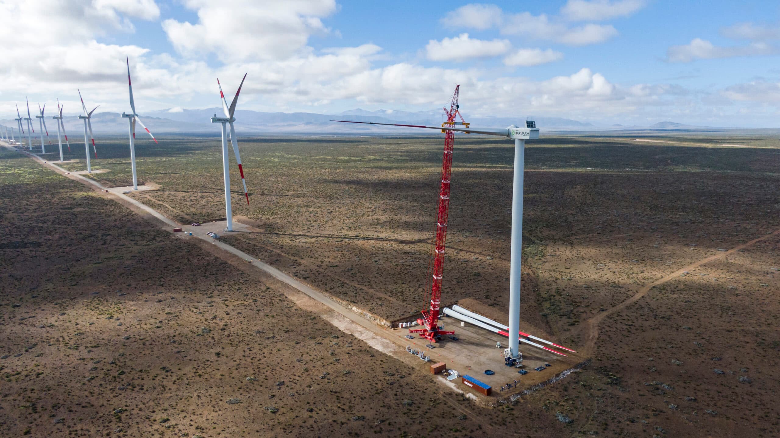 Corte de Santiago declaró admisible el recurso de protección interpuesto por Ibereólica en contra de la decisión del Coordinador Eléctrico Nacional de impedir que sea reemplazado como operador en su planta de energía ubicada en Freirina.