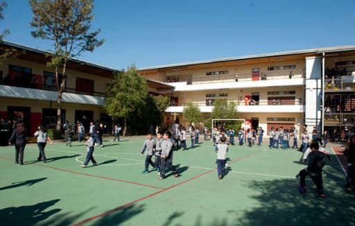 Colegio no justifica adecuadamente la proporcionalidad de la medida de cancelación de matrícula a estudiante, resuelve la Corte de Chillán.