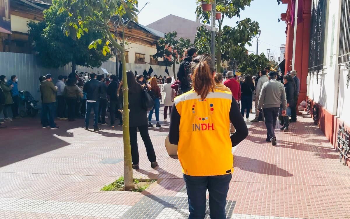 Instituto Nacional de Derechos Humanos puede comunicar su opinión a los tribunales de justicia.