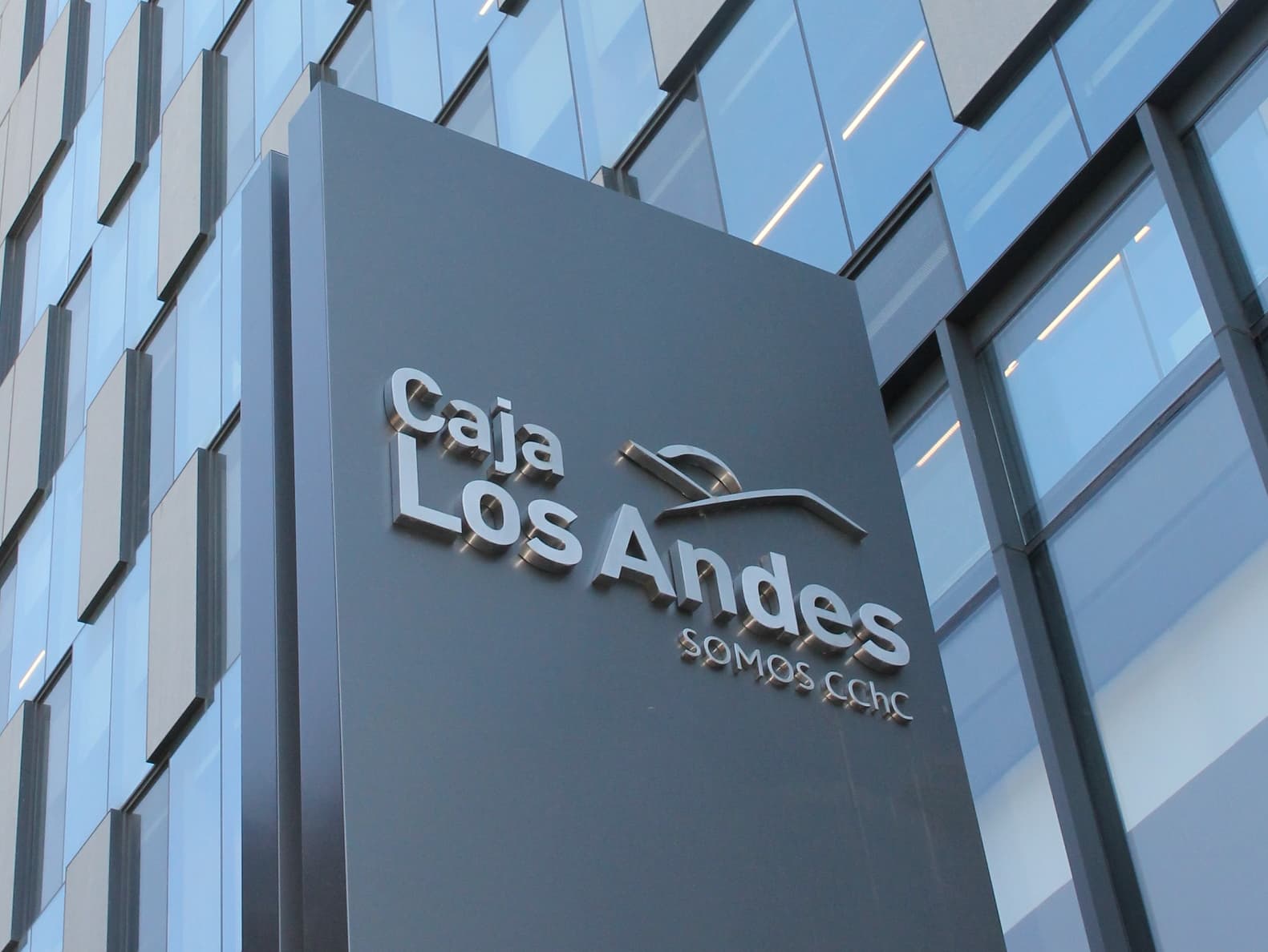 “Descuento por planilla” es un acto de autotutela y el cobro del crédito social debe perseguirse judicialmente por la vía judicial correspondiente, resuelve la Corte Suprema.