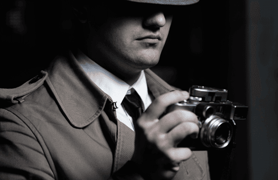 Despido de trabajador en base a fotografías captadas por un detective privado en su jardín, vulnera el derecho a la intimidad del trabajador, resuelve Tribunal Supremo de España.