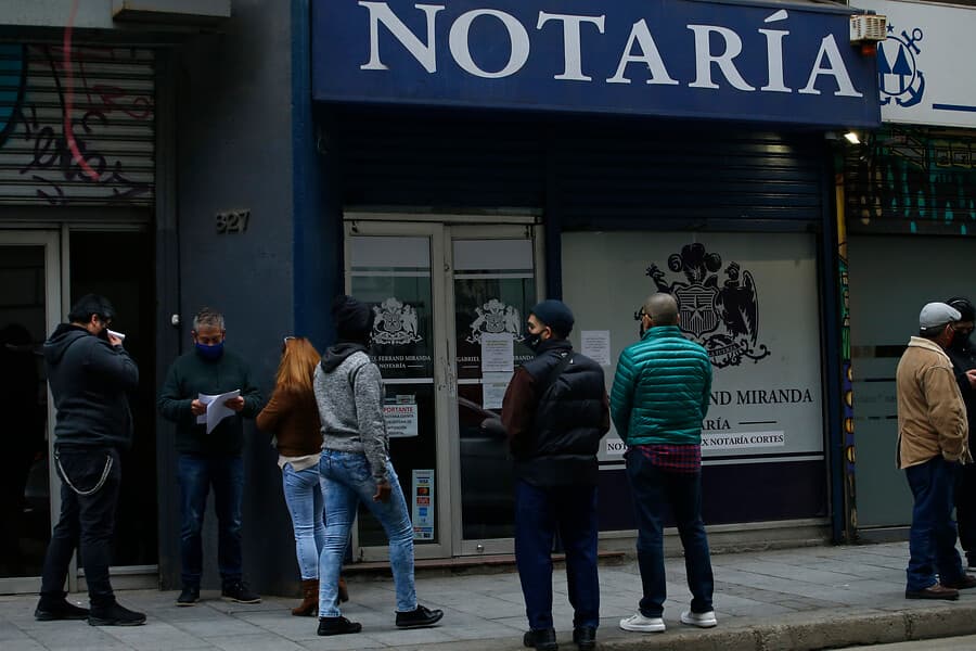 Ley que suprime o modifica la intervención de notarios en trámites, actuaciones y gestiones determinadas, fue publicada en el Diario Oficial.