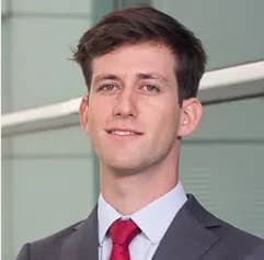 Propiedad intelectual en el mercado fintech: información al público y su relevancia, por Jaime Urzúa.