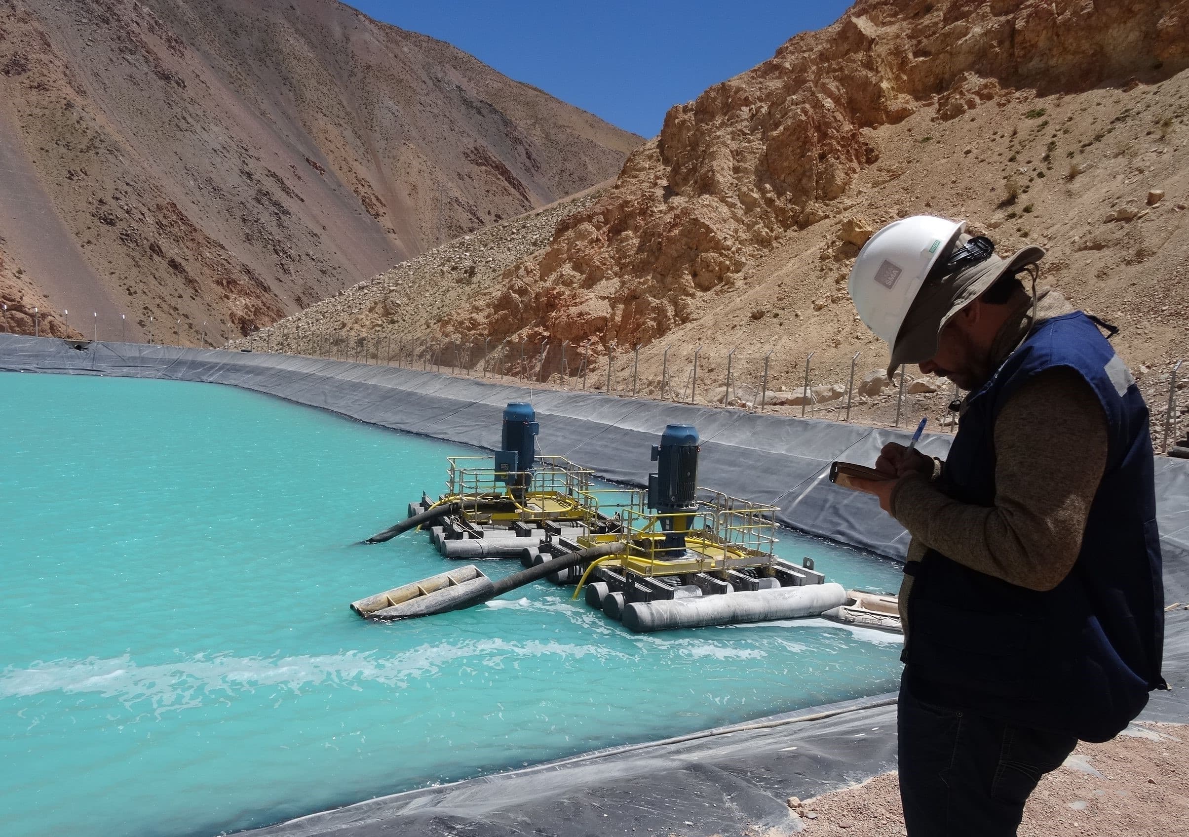 SMA aplica multa al proyecto minero Caserones por incumplimientos ambientales graves.