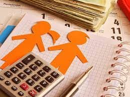 Pensión alimenticia debe ser proporcional a las facultades económicas de los padres. De lo contrario una de ellas debe cubrir un porcentaje importante de las necesidades, a pesar de sus ingresos inferiores.