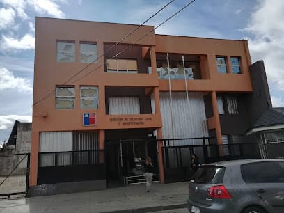 Corte de Punta Arenas ordena a Servicio de Registro Civil otorgar a recurrente la calidad de heredera de la posesión efectiva de los bienes de su hermano fallecido.