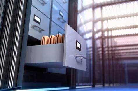 Dirección del Trabajo debe mantener en soporte papel los antecedentes de pago a proveedores mientras no sean revisados por la Contraloría General.