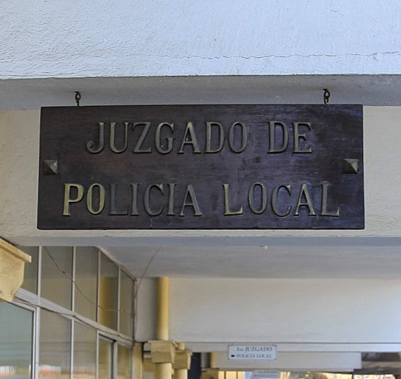 Norma que limita el recurso de apelación en contra de resoluciones de los Juzgados de Policía Local, se impugna ante el Tribunal Constitucional.