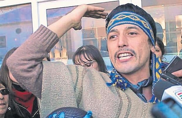 Extradición de Facundo Jones Huala a Chile para el cumplimiento del saldo de la pena se concede por la Corte Suprema de Argentina que descartó el carácter político de los delitos por los que fue condenado.