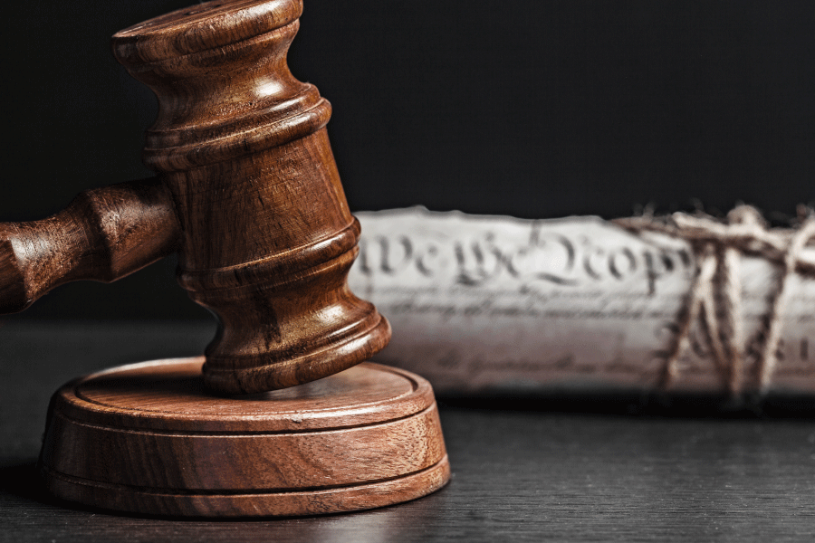 No se puede anular el sobreseimiento por prescripción de acción penal sólo con fundamentos dogmáticos, resuelve Corte Suprema de Argentina.
