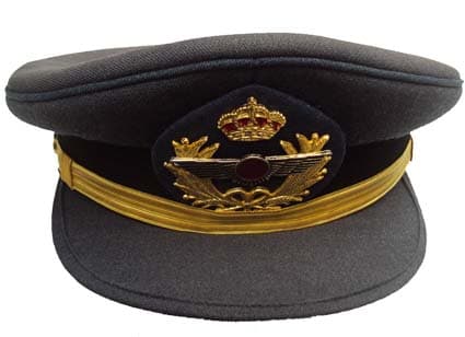 Teniente coronel es condenado a 8 meses de prisión en España por teletrabajar desde su casa sin autorización pese a que había sido destinado a otro país.
