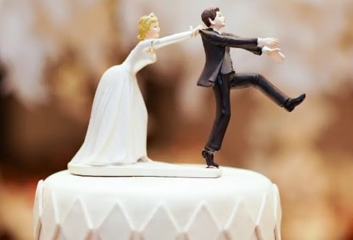 Caso español: «El cónyuge que se dé a la “fuga” antes de la boda sin motivo tendrá que hacerse cargo de todos los gastos», por Blanca Valdés.